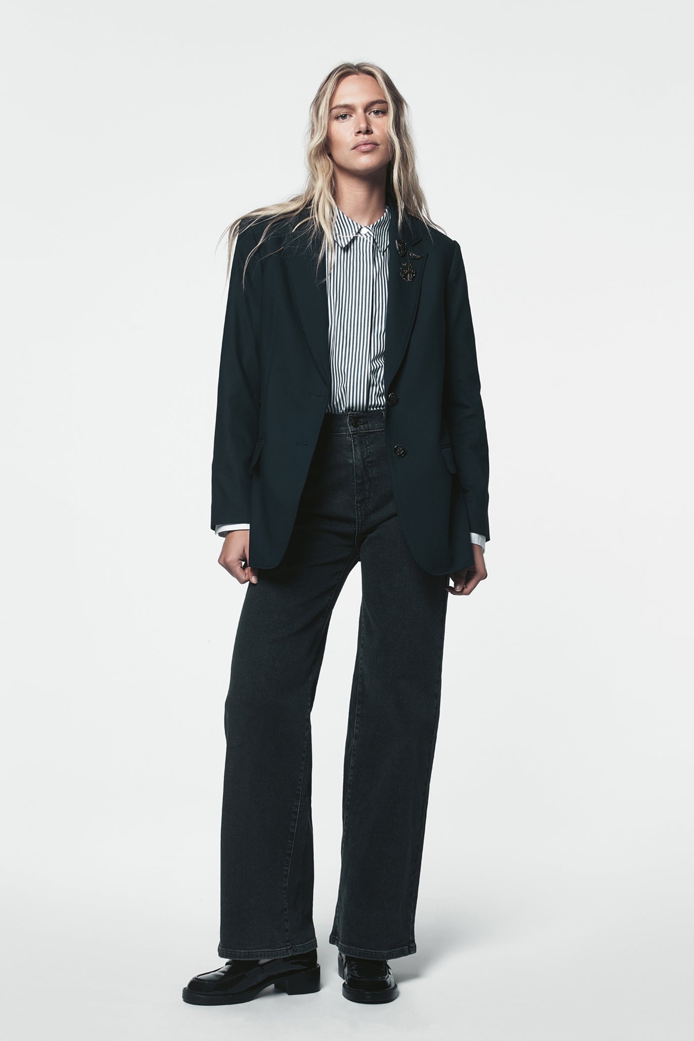 TWO BUTTON BLAZER - Navy - 2
