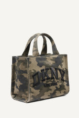 HADLEE SMALL LOGO EMBROIDERED CAMO TOTE - Camouflage - 2