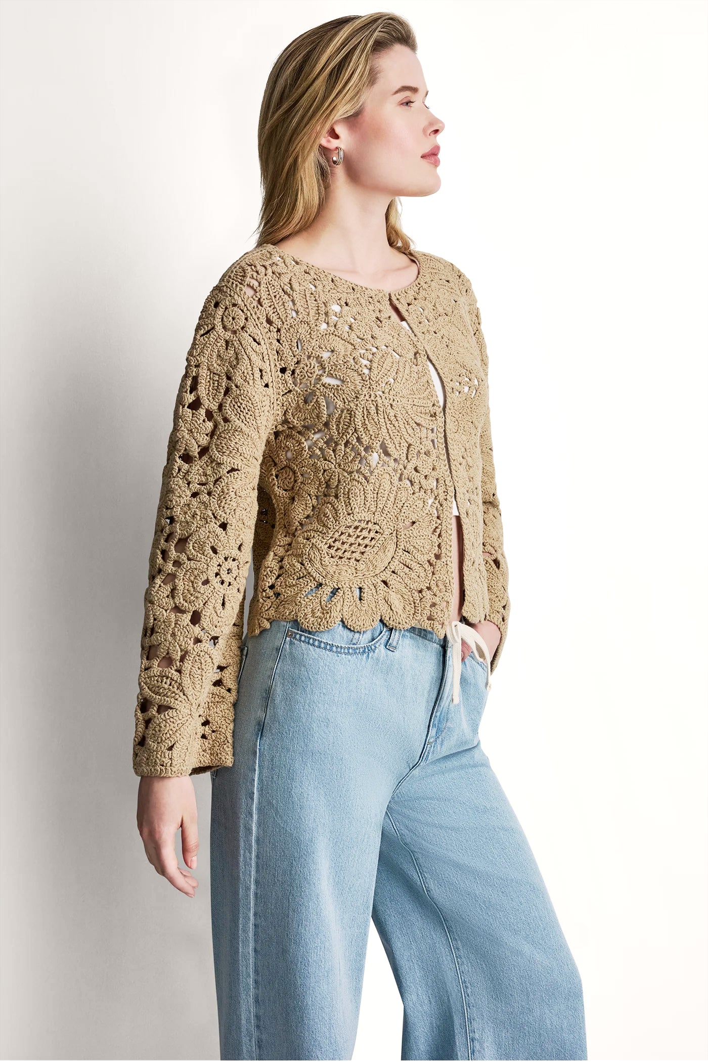 FLORAL CROCHET CARDIGAN WITH SCALLOP HEM - Travertine - 4