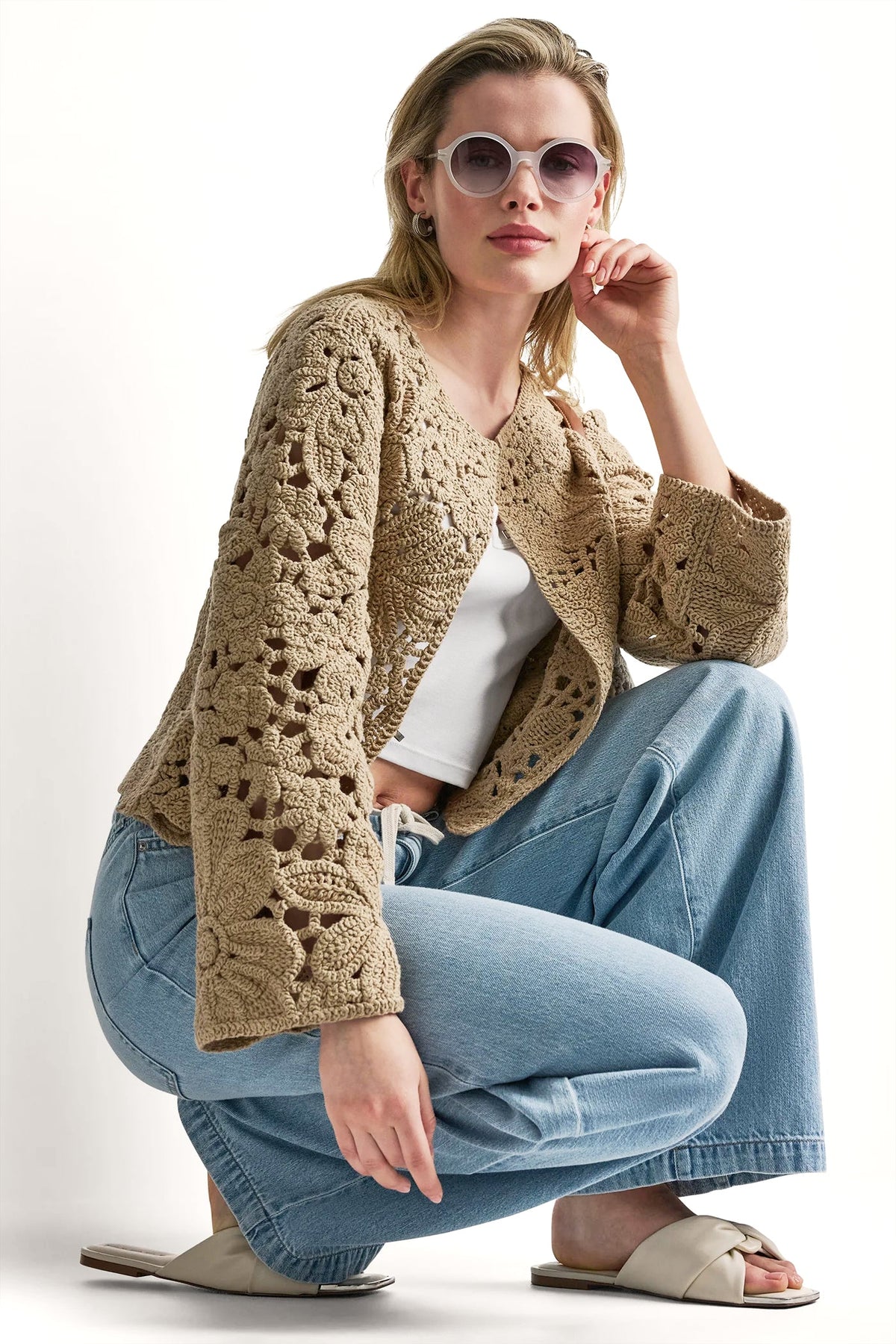 FLORAL CROCHET CARDIGAN WITH SCALLOP HEM - Travertine - 1