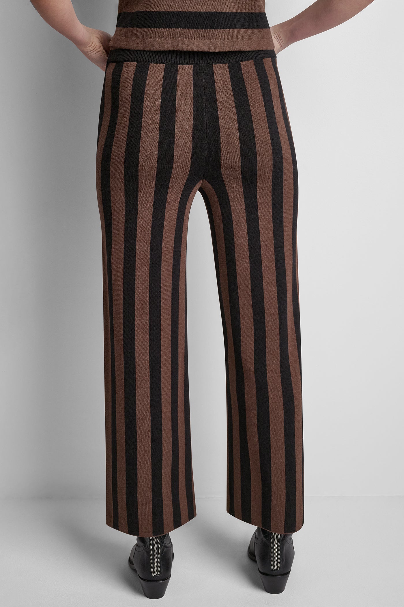 HIGH-RISE STRIPED PULL-ON FLARE PANT - Chestnut/Black - 3