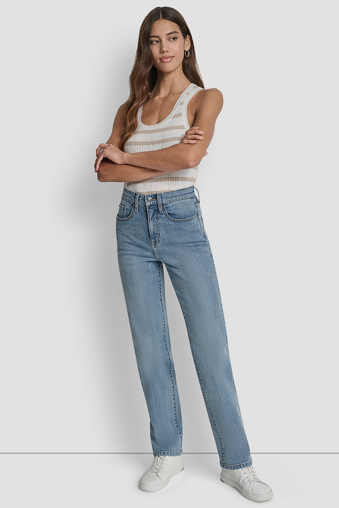 HIGH-RISE CLASSIC STRAIGHT - BRYANT WASH - 2