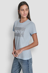 DKNY BOX RHINESTONE LOGO TEE - Moonstone - 4