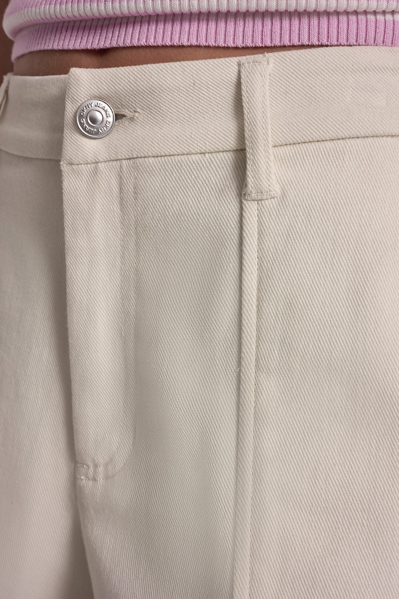 MID-RISE SHORT WITH PATCH POCKETS - Eggnog - 7