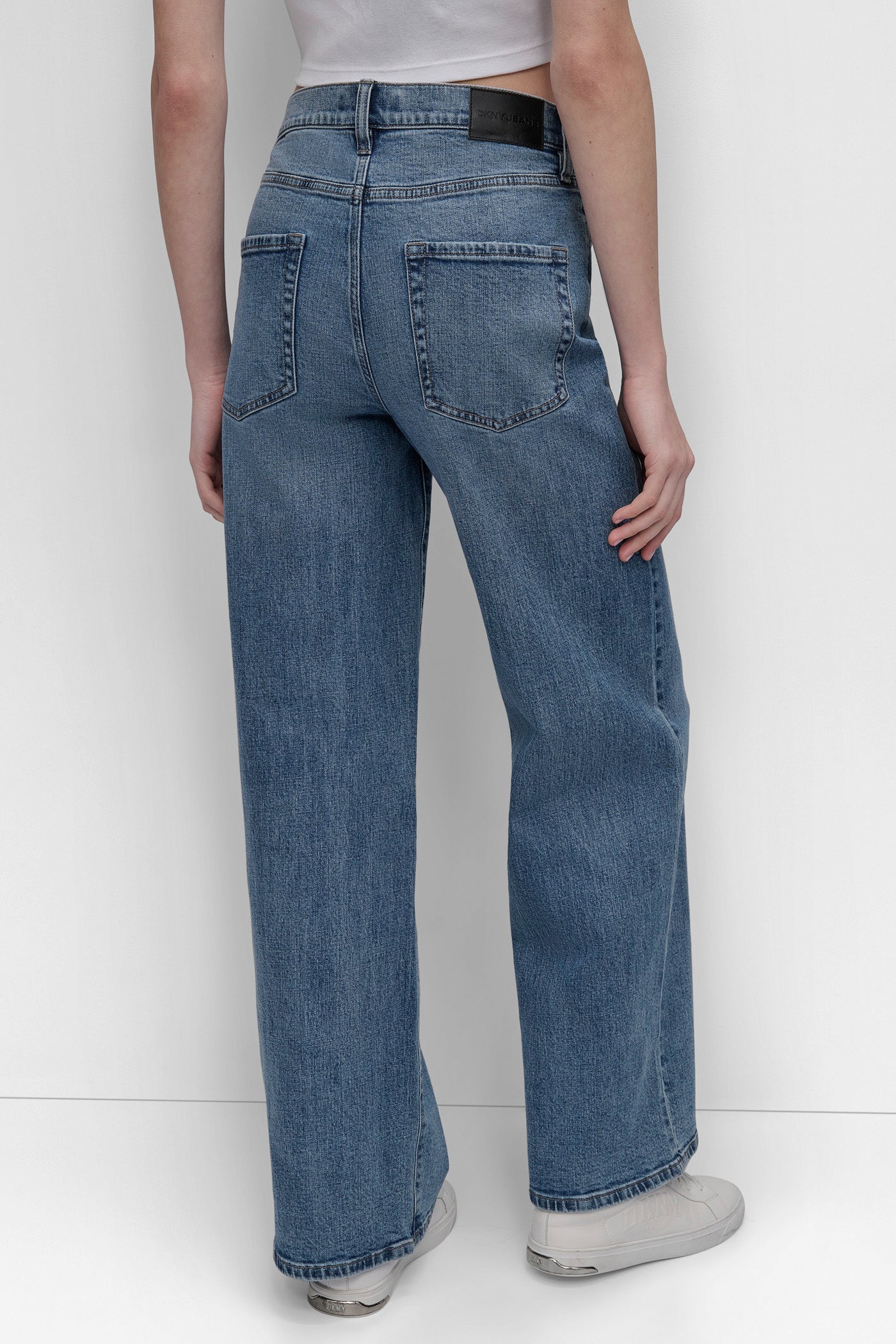 HIGH-RISE TAILORED WIDE LEG JEAN - Westside - 2