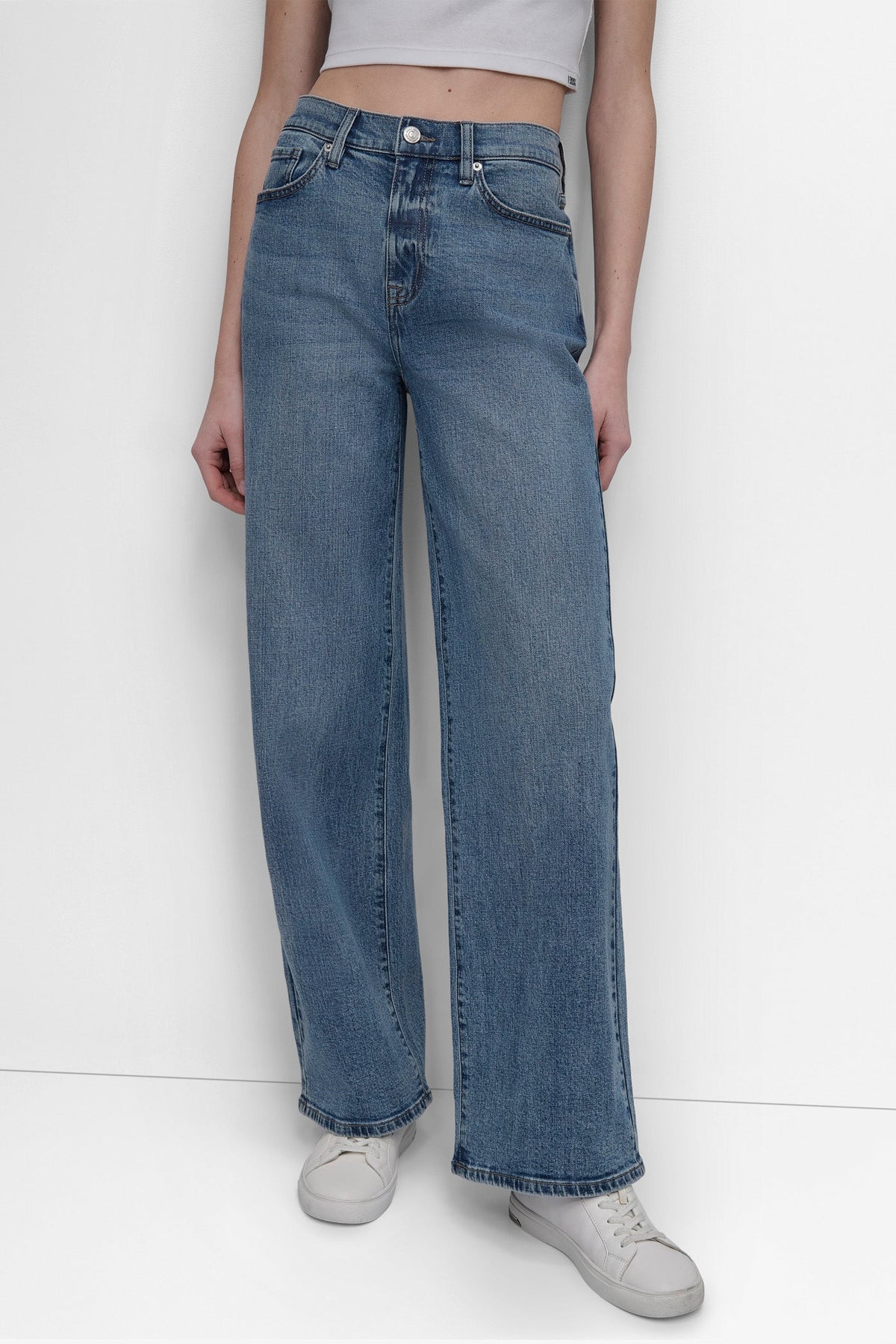 HIGH-RISE TAILORED WIDE LEG JEAN - Westside - 1