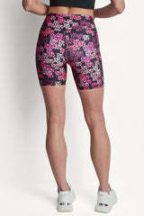 HIGH-RISE LOGO BIKE SHORT - DKNY Logo Scatter Punch - 3