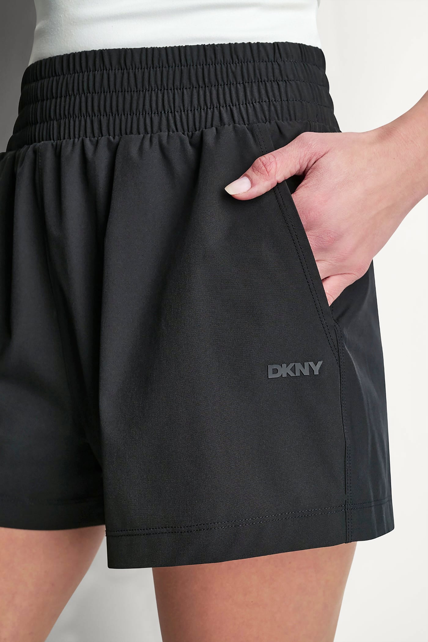 HUDSON STRETCH HIGH-RISE SHORT - Black - 5