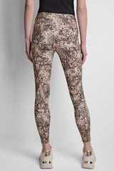 HIGH-RISE 7/8 PRINTED LEGGING - Serpent Chestnut - 3