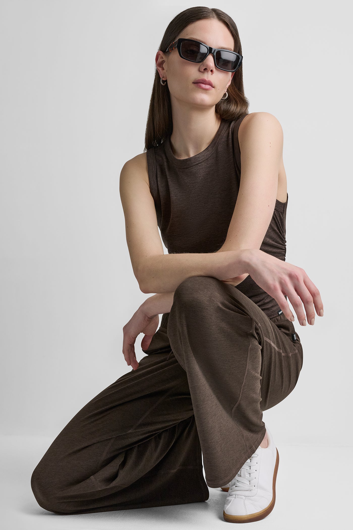 MID-RISE SPACEDYE WIDE LEG PANT - Espresso Spacedye - 8