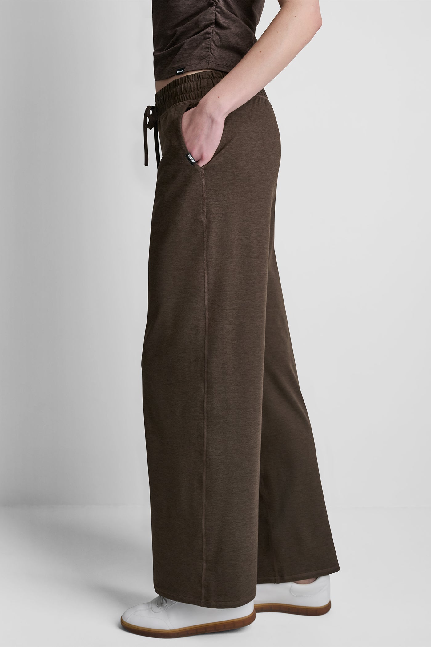MID-RISE SPACEDYE WIDE LEG PANT - Espresso Spacedye - 4