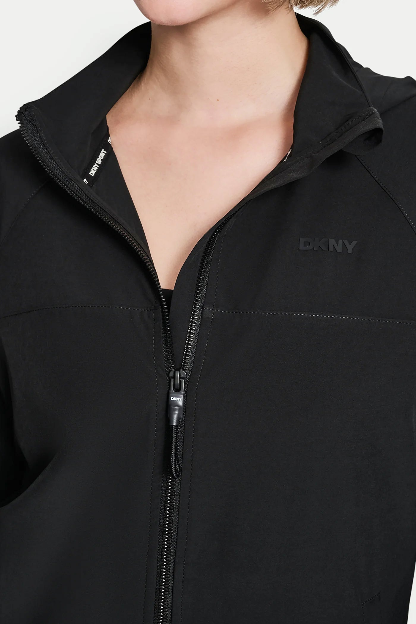 LOGO HOODED SHORT JACKET - Black - 6