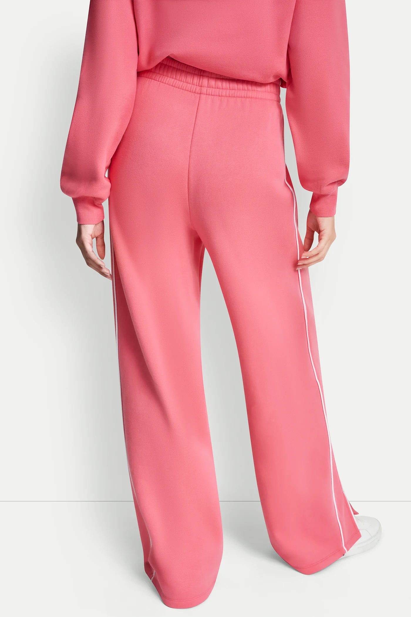HIGH-RISE PIPED TRACK PANTS - Sunkissed/White - 3
