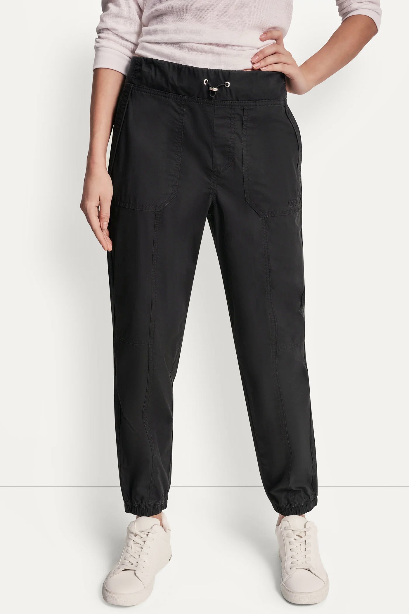 HIGH-RISE SLIM UTILITY JOGGER - Black - 2