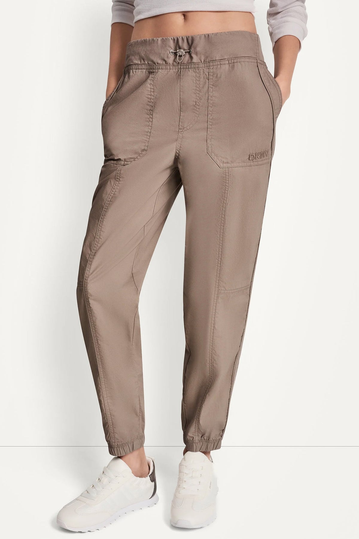 HIGH-RISE SLIM UTILITY JOGGER - Mushroom - 1