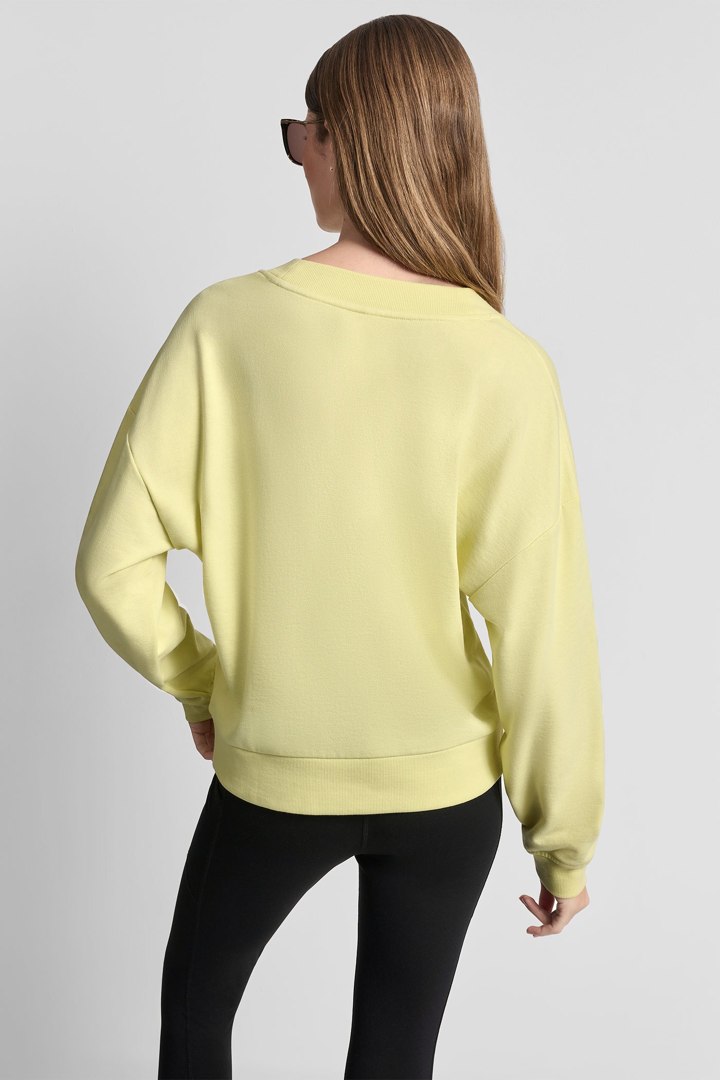METALLIC BUBBLE LOGO V-NECK PULLOVER - Lemon Light - 3