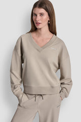 METALLIC BUBBLE LOGO V-NECK PULLOVER - Pebble - 1