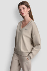 METALLIC BUBBLE LOGO V-NECK PULLOVER - Pebble - 4