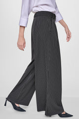 PINSTRIPE PLEATED COMMUTER TROUSER - Black/Ivory - 4