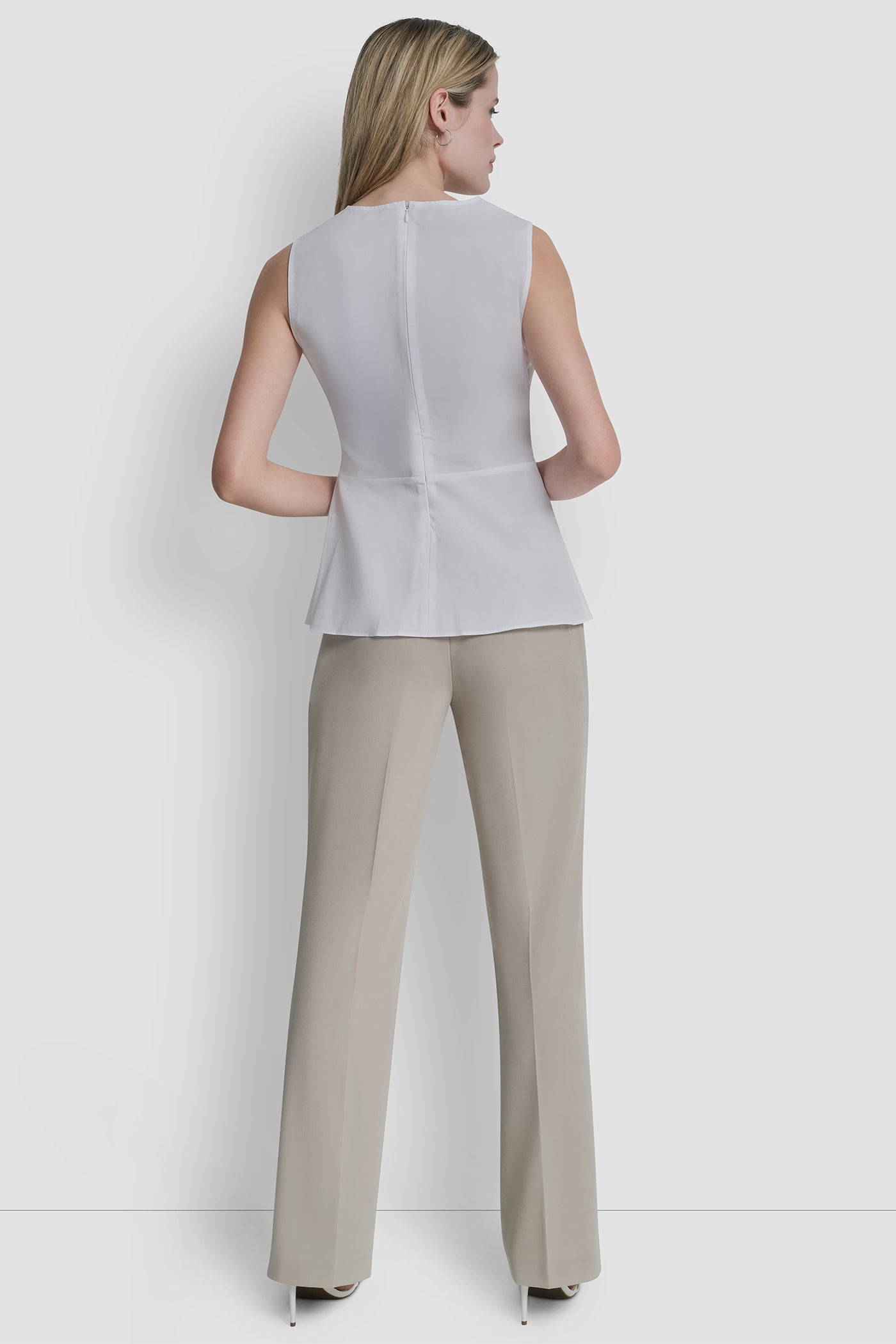 FRONT RUCHED SLEEVELESS TOP - White - 3