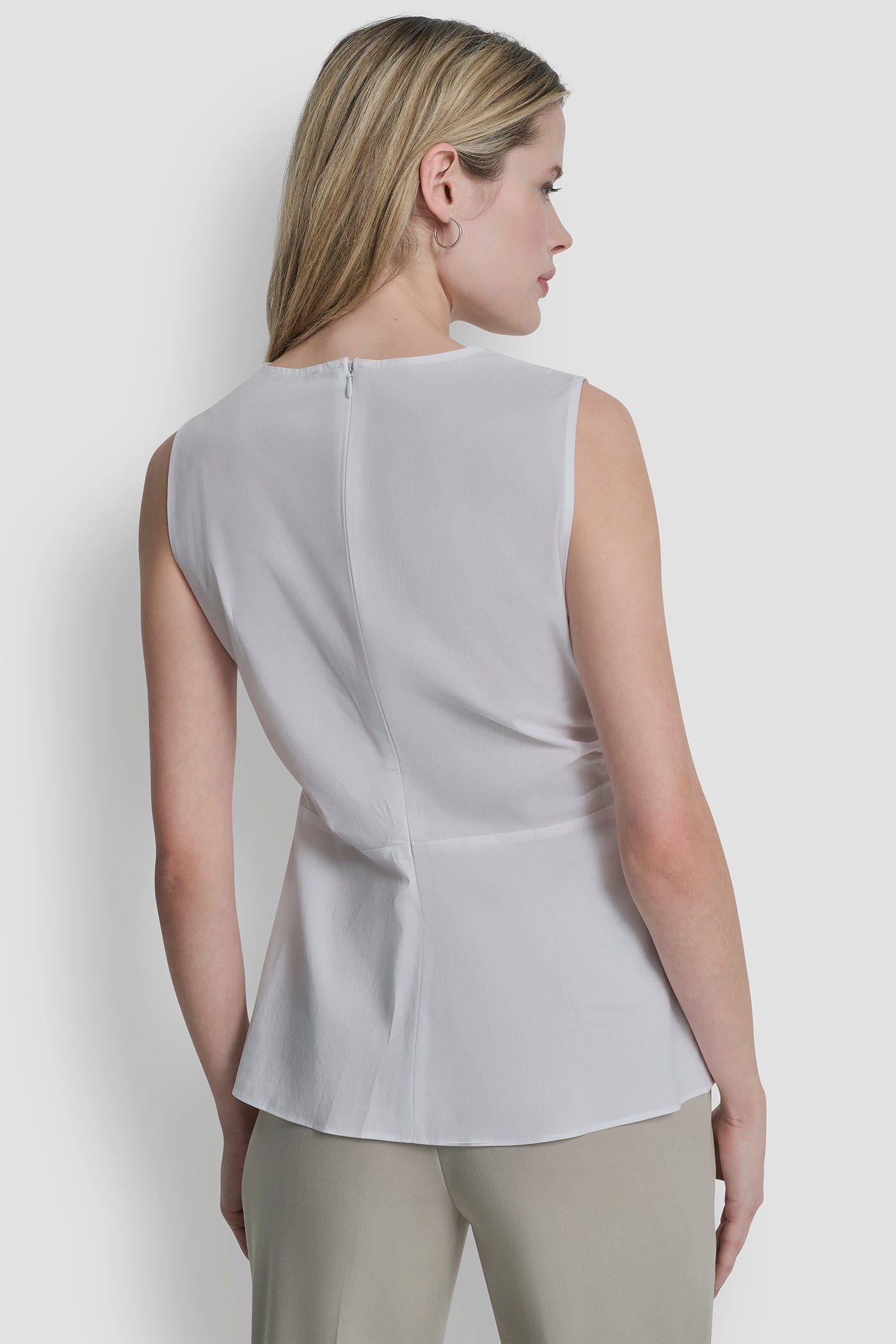 FRONT RUCHED SLEEVELESS TOP - White - 5