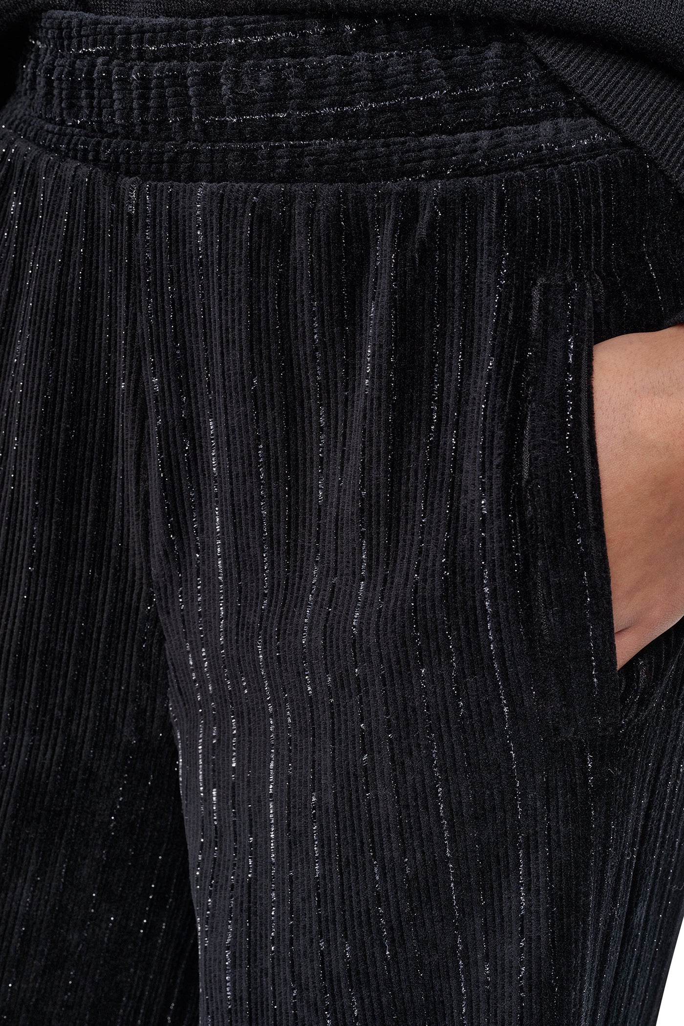 METALLIC VELVET PULL ON SWEATER PANT - Black - 7